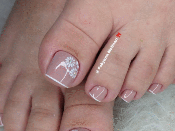 Unhas dos pés decoradas: ideias simples e bonitas
