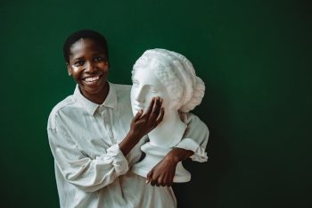 Tendências de Nail Art Minimalista para Unhas Curtas em 2025!