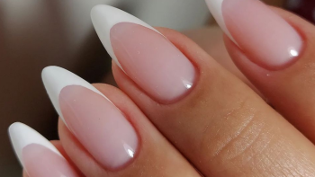 Unhas claras decoradas: 10 ideias surpreendentes para você