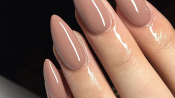 Unhas Marrom: 7 Ideias Incríveis para Arrasar na Temporada